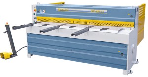 Gilotyna, nożyce gilotynowe mechaniczne MTA 2560 x 2.5 (sterowanie ręczne) BERNARDO